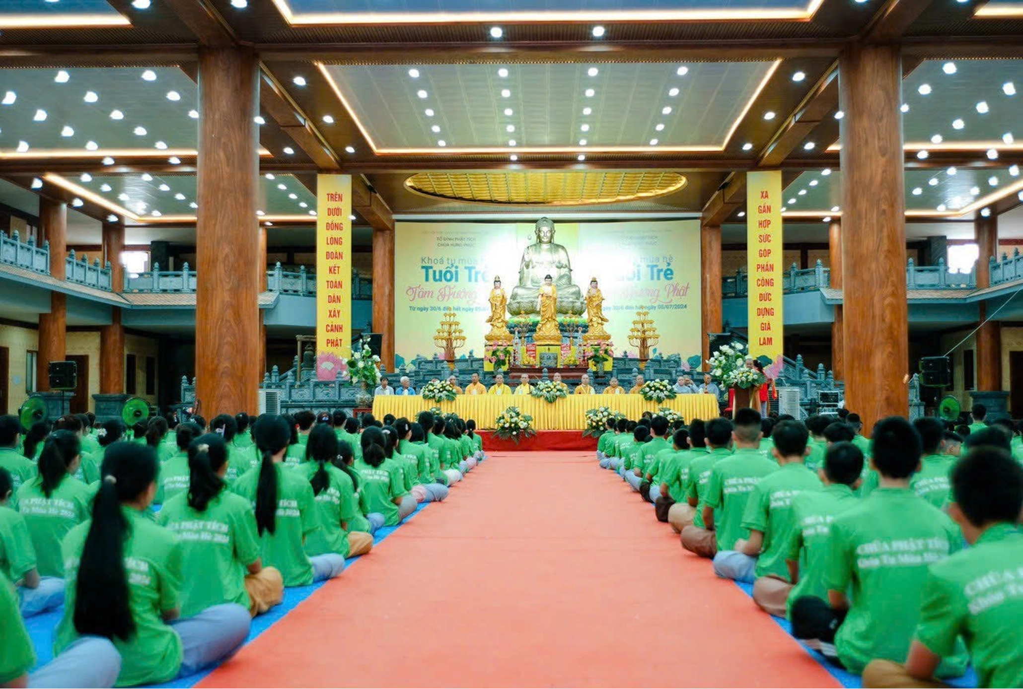 PHÁP HỘI CẦU AN TẠI CHÙA HƯNG PHÚC VỚI SỰ THAM DỰ CỦA HOÀNG TÔN BHUTAN